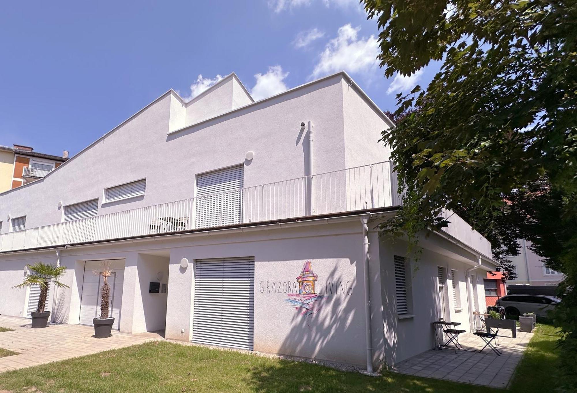 Grazora Living Apartments Bagian luar foto