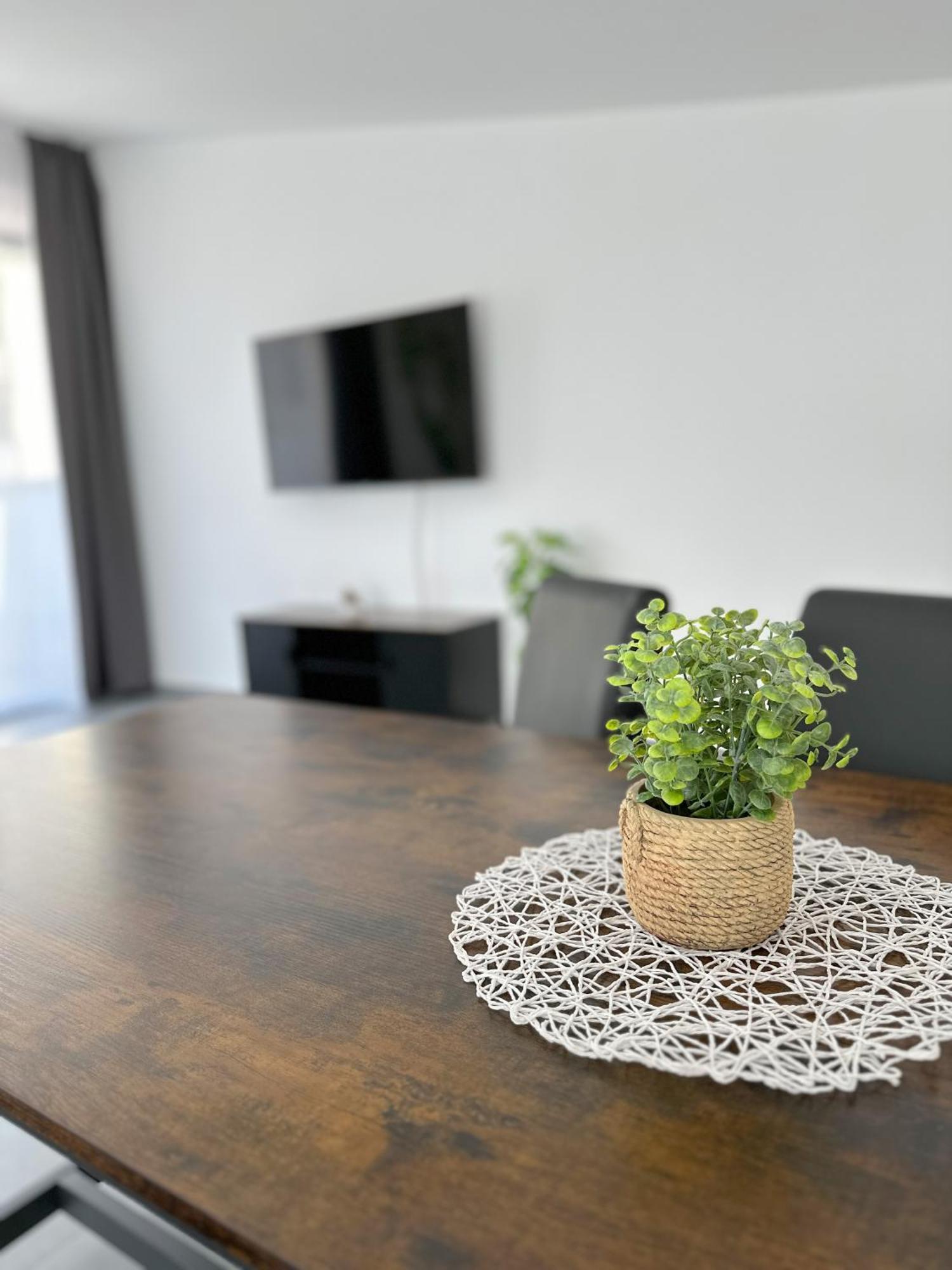 Grazora Living Apartments Bagian luar foto