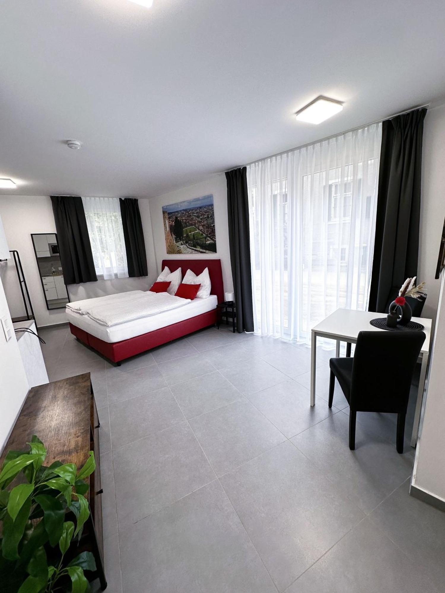 Grazora Living Apartments Bagian luar foto
