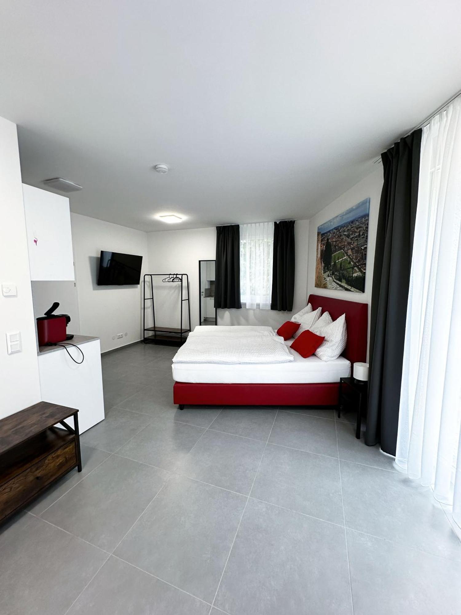 Grazora Living Apartments Bagian luar foto