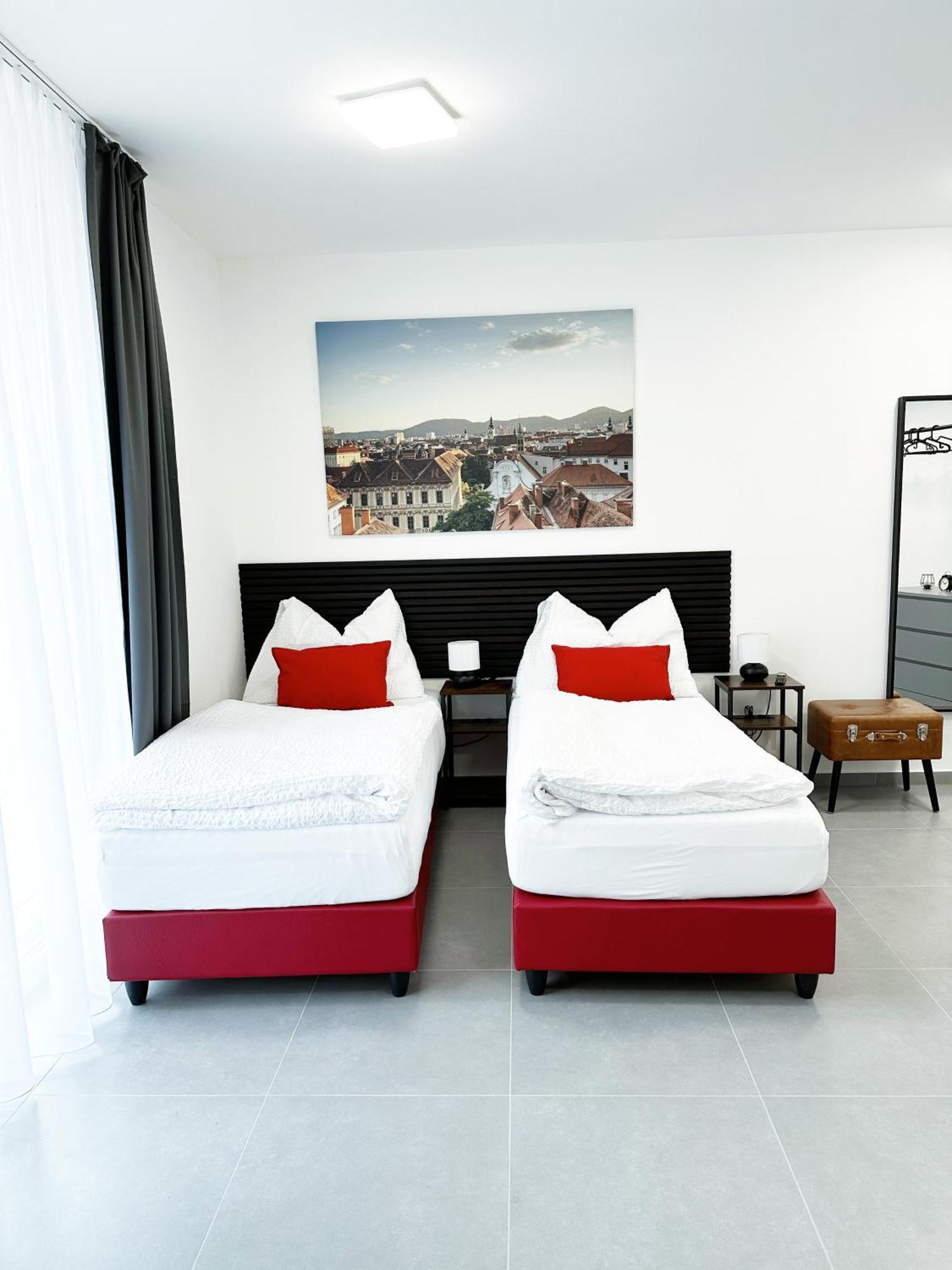 Grazora Living Apartments Bagian luar foto