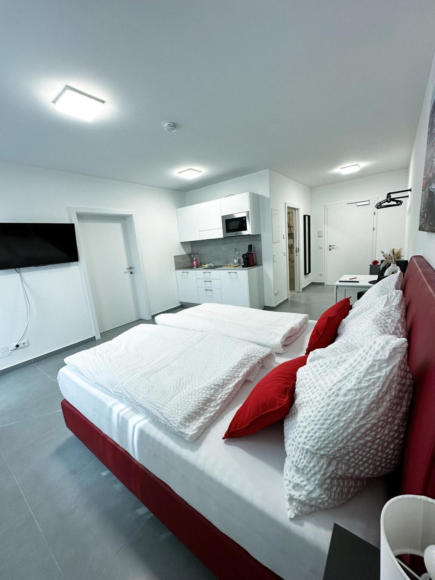 Grazora Living Apartments Bagian luar foto